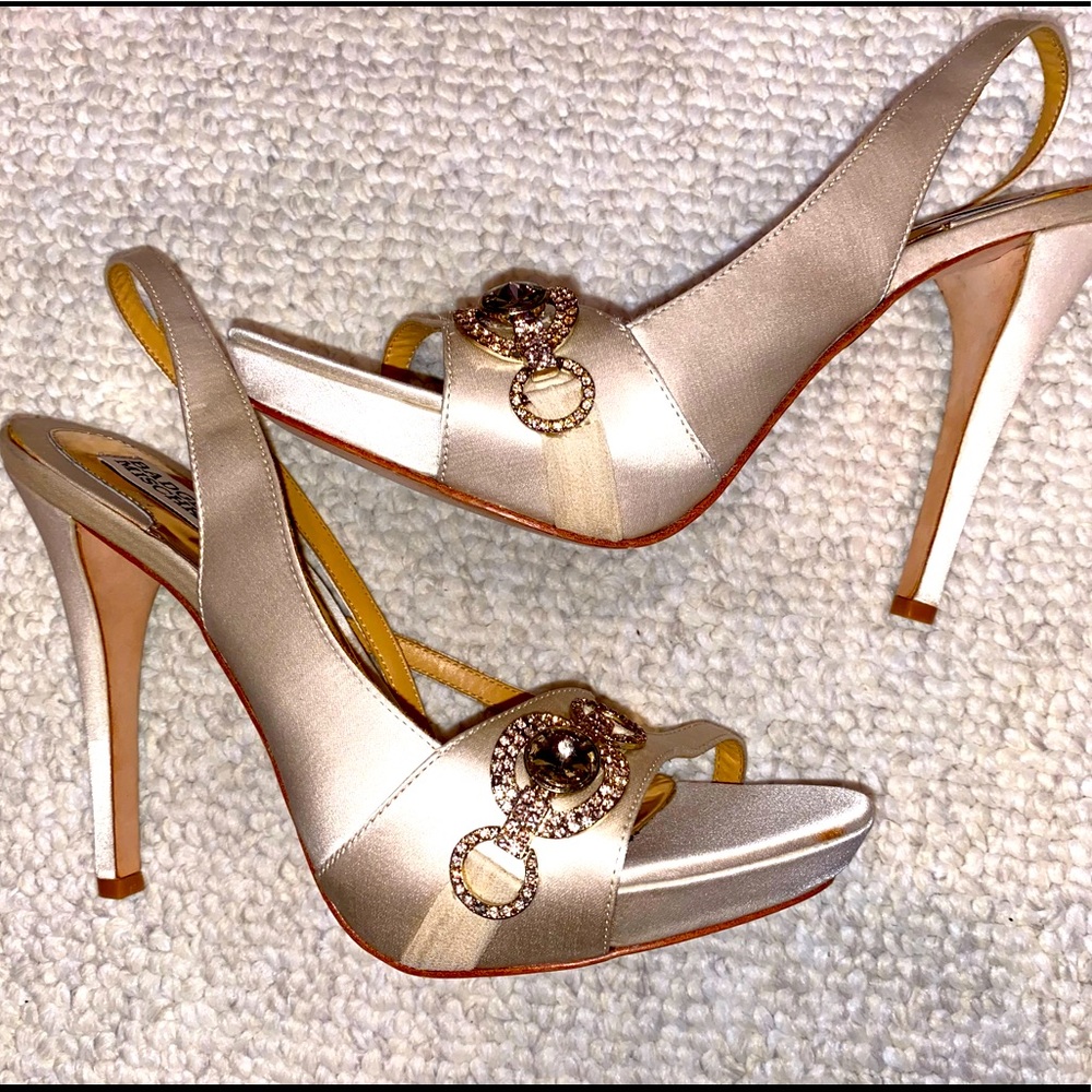 Badgley Mischka sz 10 champagne silk & jeweled sling-back sandals wedding/party